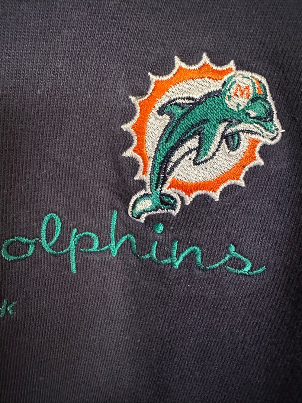 Reebok Navy Miami Dolphins M size Tee - Picture 2 of 4